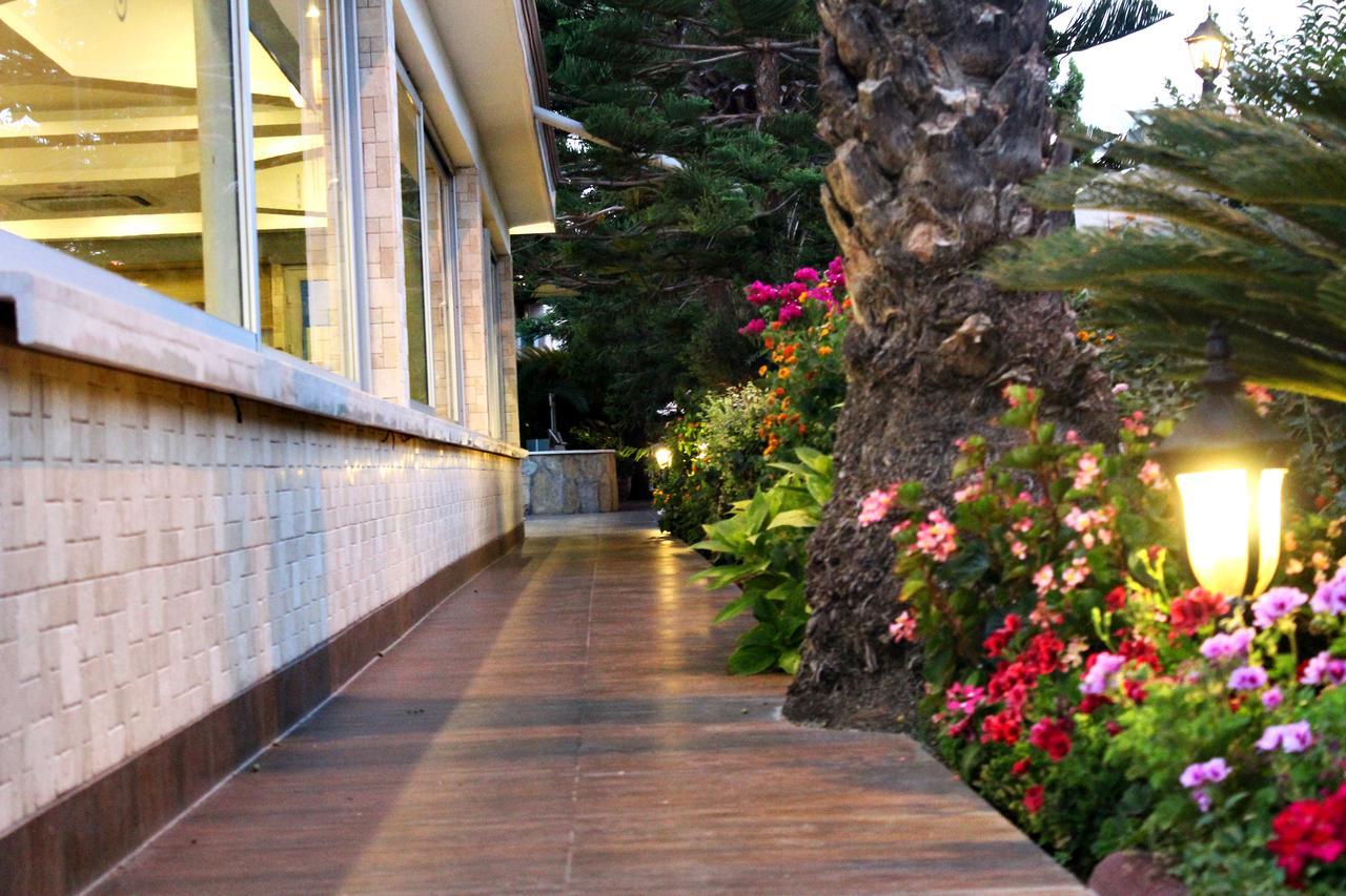 Sun Beach Hotel Sidé Extérieur photo